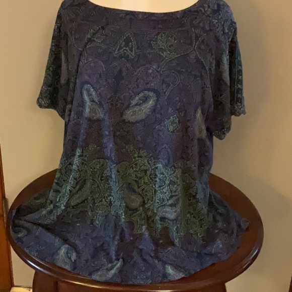 🔥Hot Deal Alert LUCKY BRAND Beautiful Paisley Top Size 1XL NWT Retail $50 - Picture 1 of 4